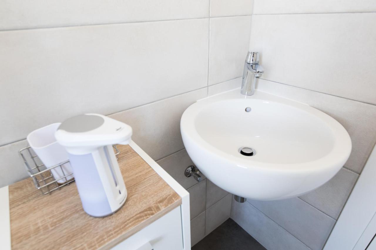 Studio Apartman Moonlight Zadar Buitenkant foto