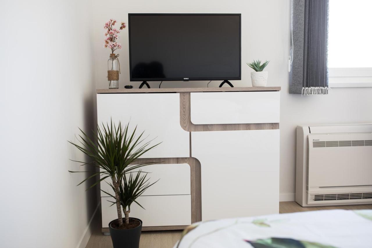 Studio Apartman Moonlight Zadar Buitenkant foto